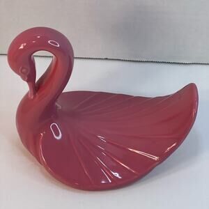 Vintage Pfaltzgraff 1980s Mauve Pink Glossy Ceramic Swan Towel Washcloth Holder